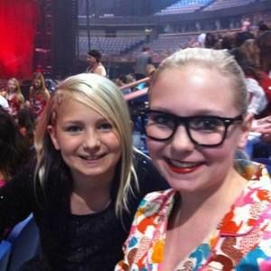 Meet your Posher, Maxine